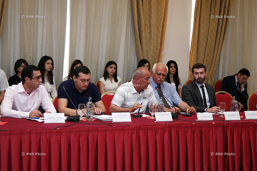 Общественный совет при Государственной комиссии по защите экономической конкуренции Армении встретился с представителями бизнес-сообщества