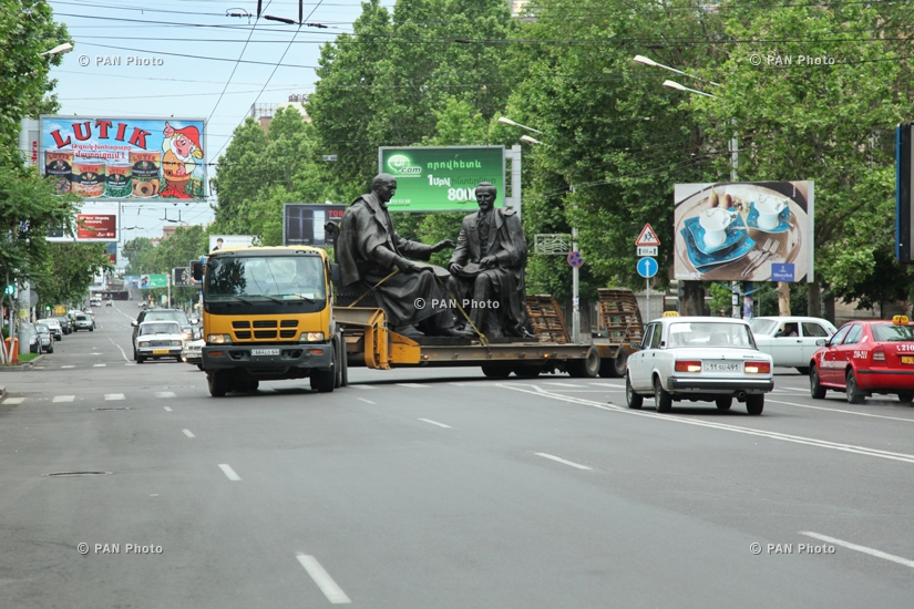 Թումանյանի և Սպենդիարյանի արձանների վերատեղադրումը Ազատության հրապարակում