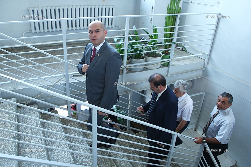 RA Minister of Education and Science Armen Ashotyan visits YSU examination center