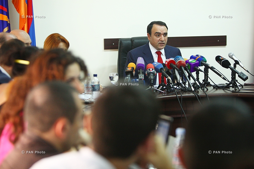 Press conference of Orinats Yerkir party leader Artur Baghdasayran 