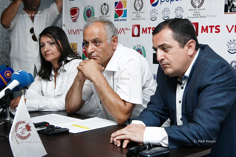 Մարզական մեկնաբան Կարեն Գիլոյանի և Հայաստանի նետաձգության ֆեդերացիայի նախագահ Նազիկ Ամիրյանի մամուլի ասուլիսը