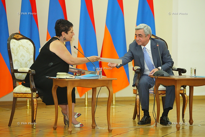 Президент Серж Саркисян встретился со стипендиатами фонда 