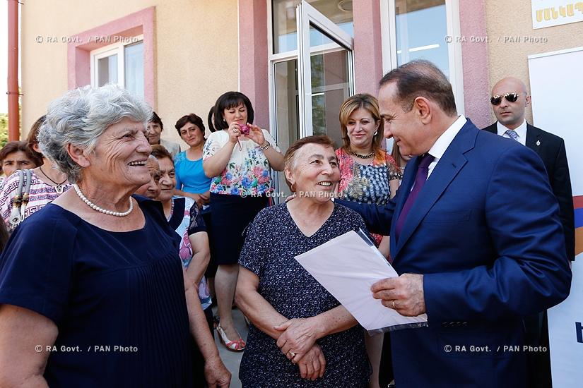 Правительство РА: Премьер Овик Абрамян посетил приграничные общины  Вайоцдзорской области