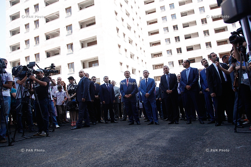 President Serzh Sargsyan attends new residential building opening ceremony