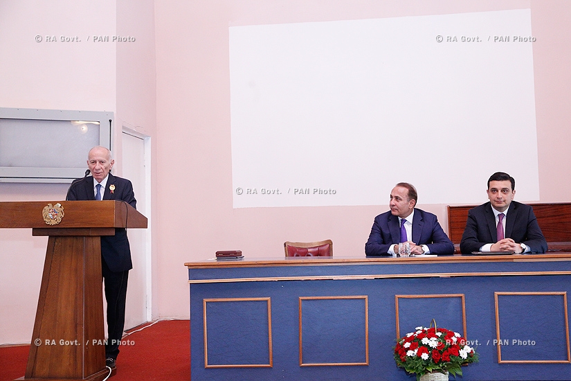 RA Govt.: Director of National Oncology Center Professor Hayrapet Galstyan awarded with PM’s medal