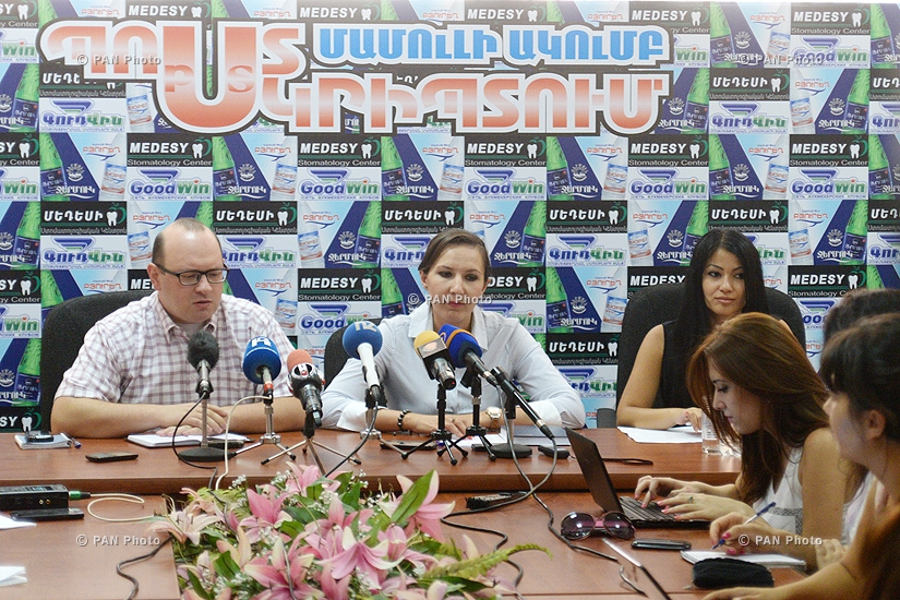 Пресс-конференция ответственного по связям с общественностью СКК Корюна Григорянa и адвоката СКК Армине Акопян