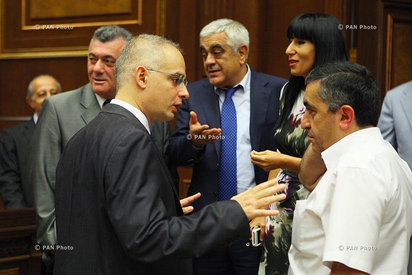 Стартовала осенняя сессия парламента Армении 