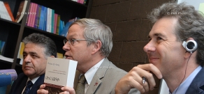 Презентация книги Томаса де Ваала «Черный сад. Армения и Азербайджан между миром и войной»