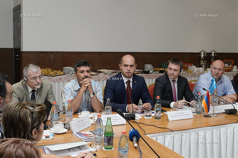 Презентация доклада и общественное обсуждение о специальных учебных заведениях Армении