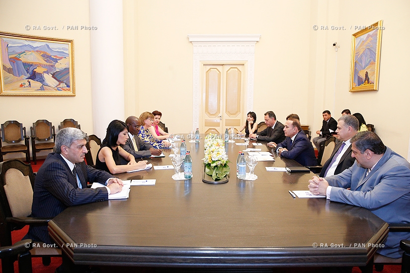RA Govt.: Prime minister Hovik Abrahamyan receives World Bank Regional Director Henry Kerali