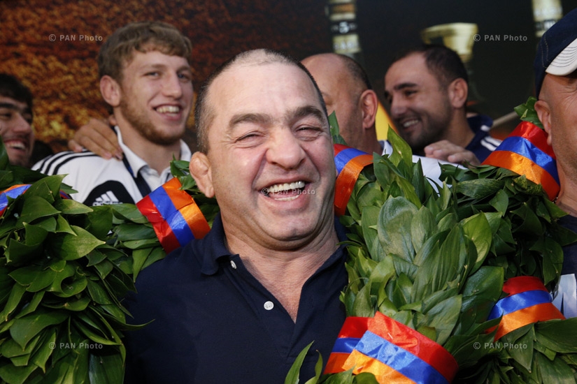 Левон Джулфалакян, главный тренер сборной Армении по греко-римской борьбе