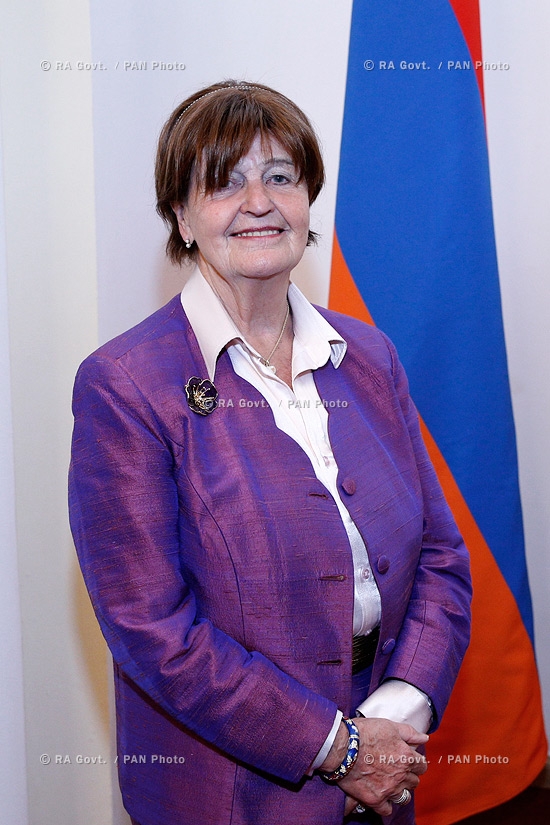 RA Govt.: Armenian PM Hovik Abrahamyan meets with delegation led by Baroness Caroline Cox