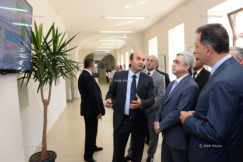 Президент Армении Серж Саргсян принял участие в открытии Гюмрийского технологического центра