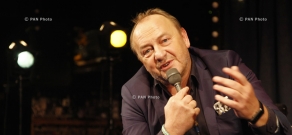 Встреча с польским писателем Янушем Вишневским