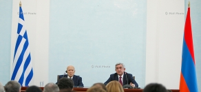 Совместная пресс-конференция Президента Армении Сержа Саркисяна и Президента Греции Каролоса Папульяса