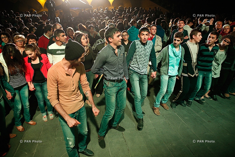 В Армении стартовал фестиваль этнографической песни и танца «Гутан» 