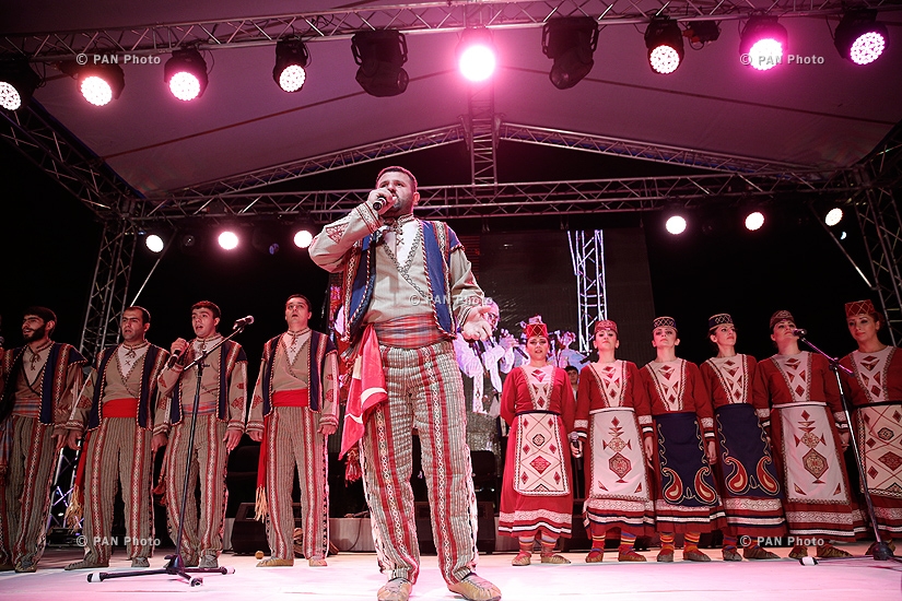 Gutan ethnic song and dance festival