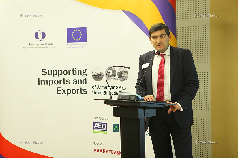The EBRD’s National Programme Manager, Small Business Support team, Tigran Aghabekyan, made a presentation on “Know How: From Advice to Access to Finance”
