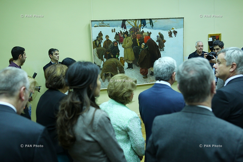 Открытие выставки работ польского художника армянского происхождения Теодора Аксентовича