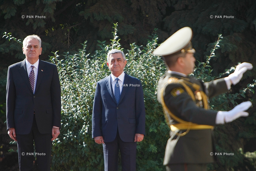 Официальная церемония приветствия президента Сербии Томислава Николича