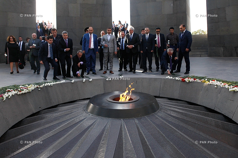 Members of 2nd international theoretical and practical conference visit Tsitsernakaberd memorial: JACES