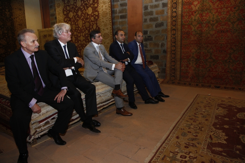 Члены 2-ой международной научно-практической конференции посетили завод рукодельных ковров «Мегерян карпет»: ПИСА