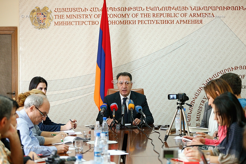 Press conference of the Minister of Economy Karen Chshmarityan