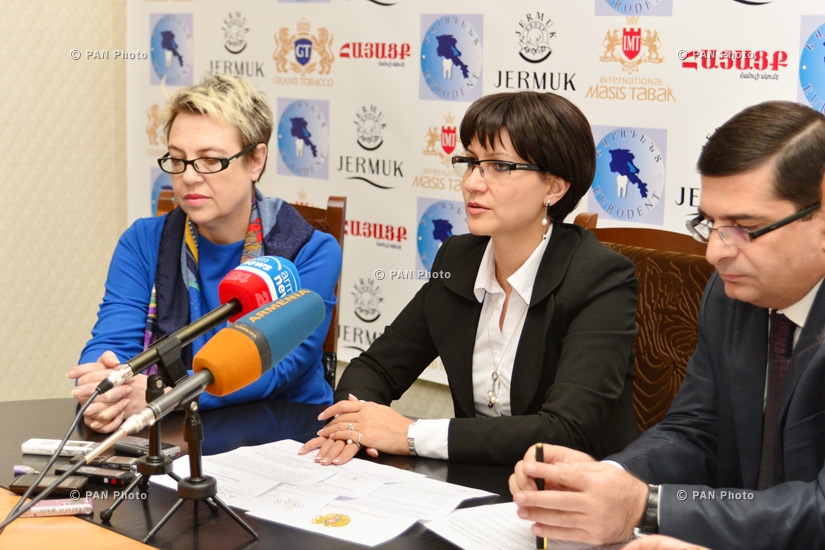 Пресс-конференция Ники Мануковой, Айка Мирзояна и Карине Дноян