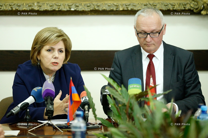 Министры культуры РА и Беларуси Асмик Погосян и Борис Светлов подписали программу сотрудничества на 2014-2017 гг.