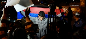 Двор здания суда после вынесения приговора Шанту Арутюняну и его друзьям