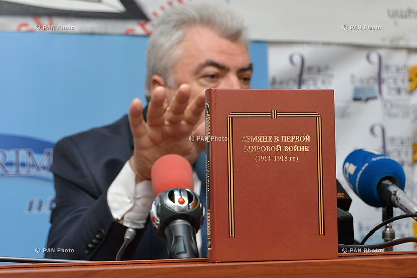 Пресс-конференция директора Национального Архива Армении Аматуни Вирабяна