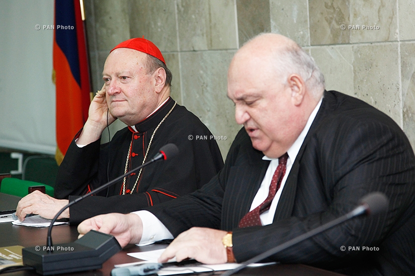 Председатель Папского совета по культуре кардинал Джанфранко Равази псоетил ЕГУ