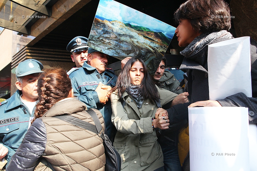 Protest No more new mines in Armenia