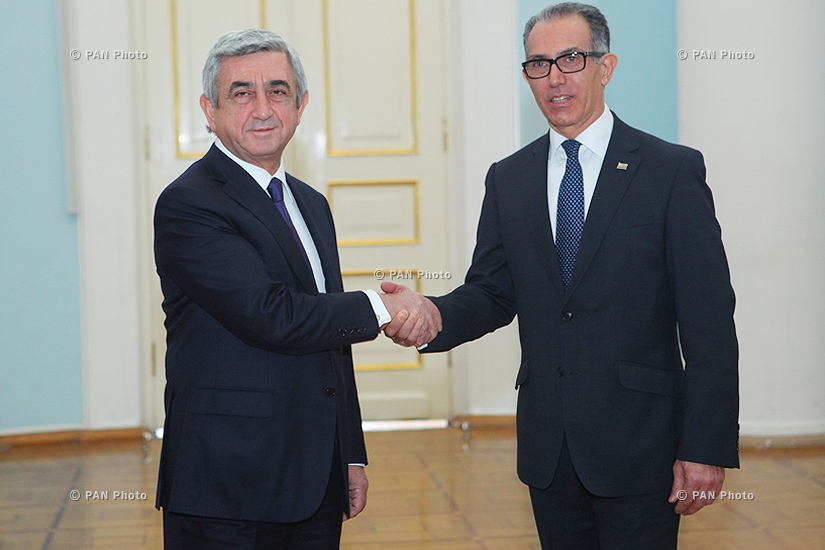 Новоназначенный посол Уругвая Хуан Охеда вручил верительные грамоты президенту Армении Сержу Саркисяну