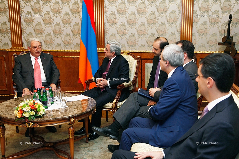 Президент Армении Серж Саркисян принял лауреата премии президента Армении по ИТ за 2014 год Марио Маццолу