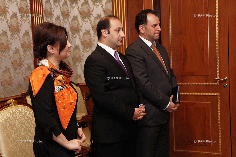 Armenian President Serzh Sargsyan receives 2014 RA President’s GIT prizewinner Mario Mazzola