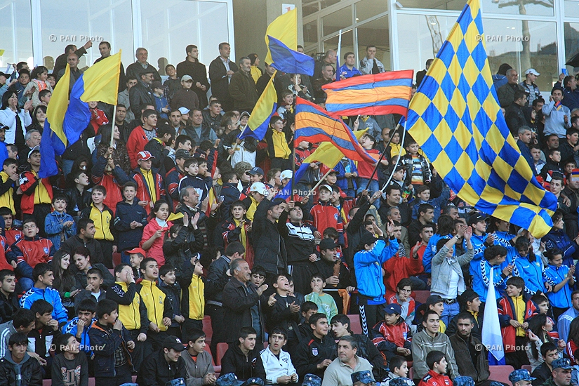 Armenian Football Cup Final between Pyunik and Banants