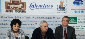 Пресс-конференция членов фонда «Право и содействие» Гагика Саруханяна, Тиграна Хзмаляна и Сюзанны Симонян