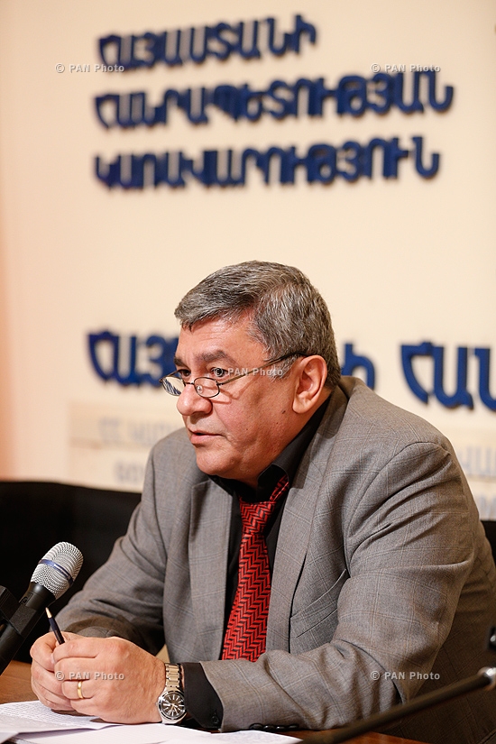 Пресс-конференция председателя Госкомитета по науке Самвела Арутюняна
