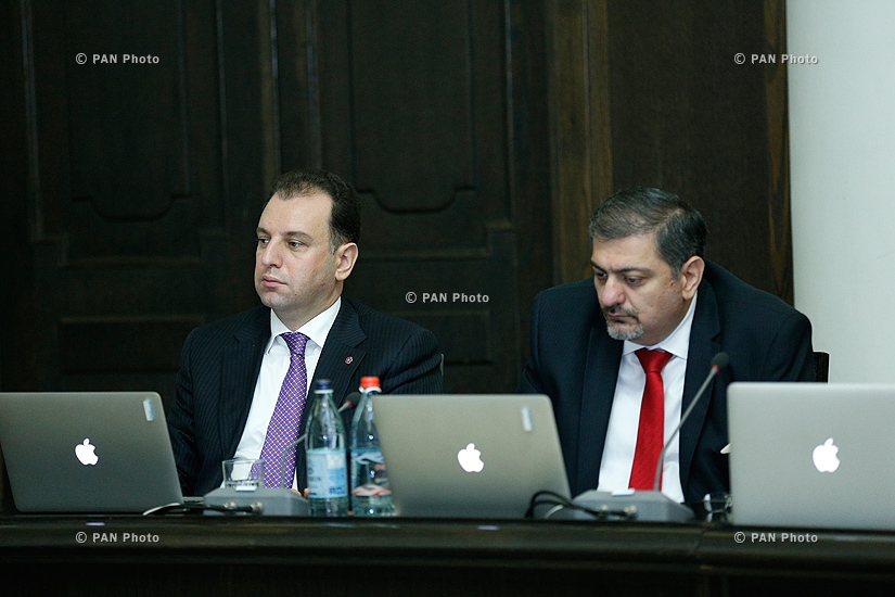 Vigen Sargsyan, Vache Gabrielyan
