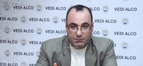 Пресс-конференция политолога Артура Казаряна