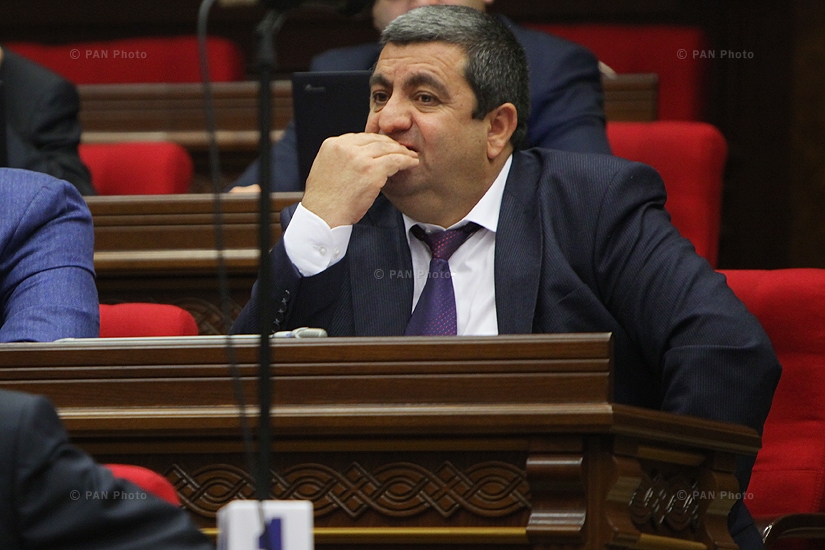 Внеочередное заседание парламента Армении