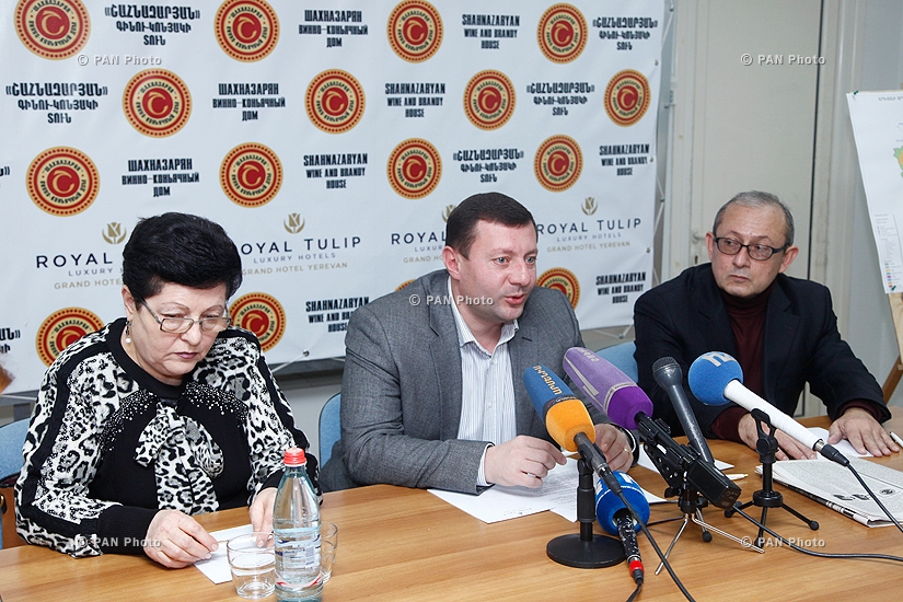 Пресс-конференция Карапета Оганяна, Софи Асатрян и Мурада Саргсяна