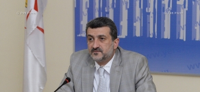 Пресс-конференция заместителя мэра Еревана Арама Сукиасяна