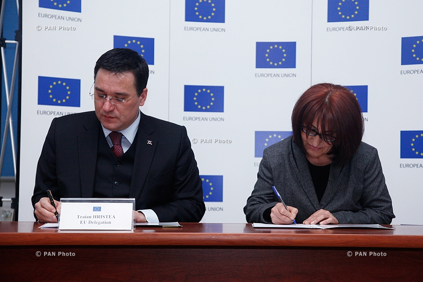 Делегации ЕС в Армении подписала 15 соглашений о сотрудничестве