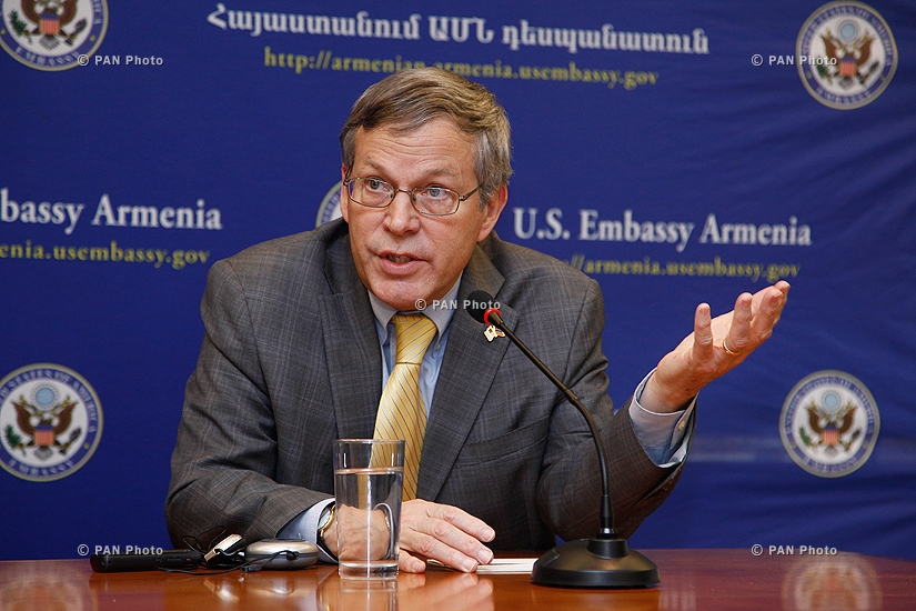 Year-end press conference of U.S ambassador to Armenia John Heffern