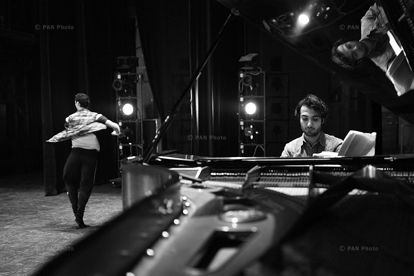 Concert rehearsal of Forceful feelings modern ballet group and Tigran Hamasyan