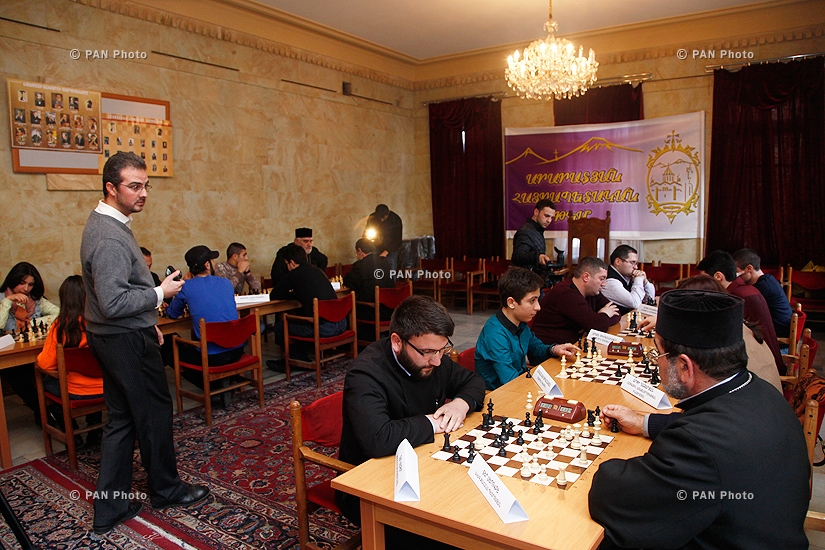 Priests of Ararat Patriarchal Diocese play simul with students of Avan Children and Youth Chess School