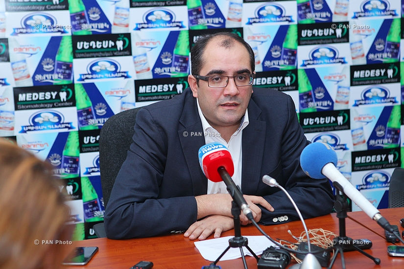 ՀԱՕԿ-ի գլխավոր քարտուղար Հրաչյա Ռոստոմյանի մամուլի ասուլիսը