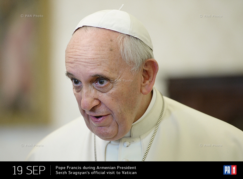 Папа римский Франциск во время официального визита президента Армении Сержа Саргсяна в Ватикан, Италия
